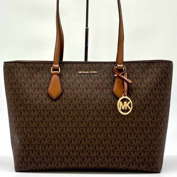 Michael Kors Handbags - Michael Kors Sheila Large Signature Logo Tote Bag - Brown Signature